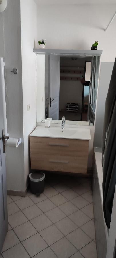 Joli T2 + Coin Montagne + Garage Apartment Briancon  Ngoại thất bức ảnh